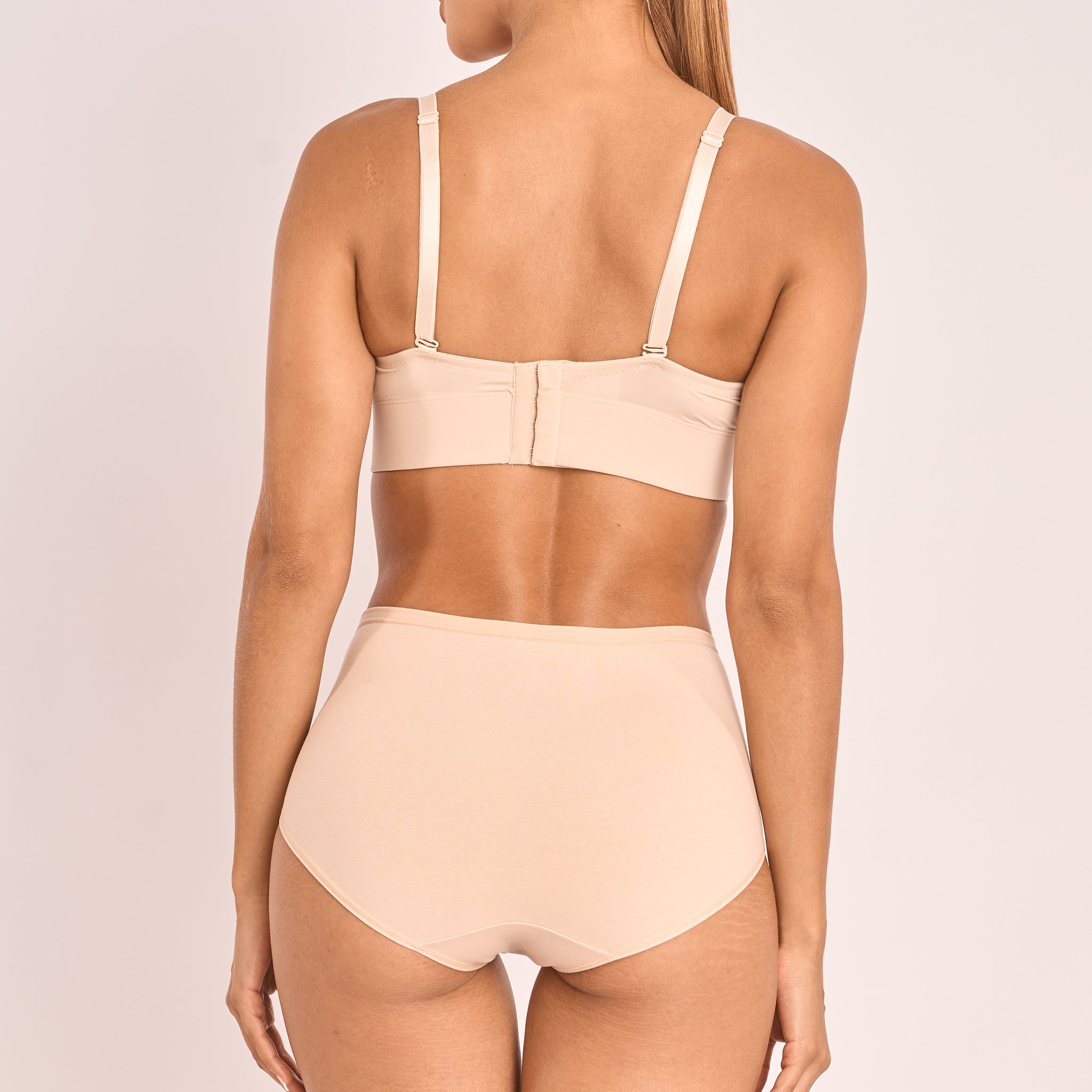 7002 - Panty Faja Control con Compresión