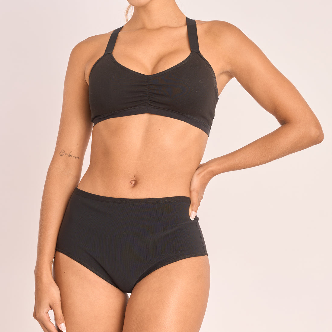 7002 - Panty Faja Control con Compresión