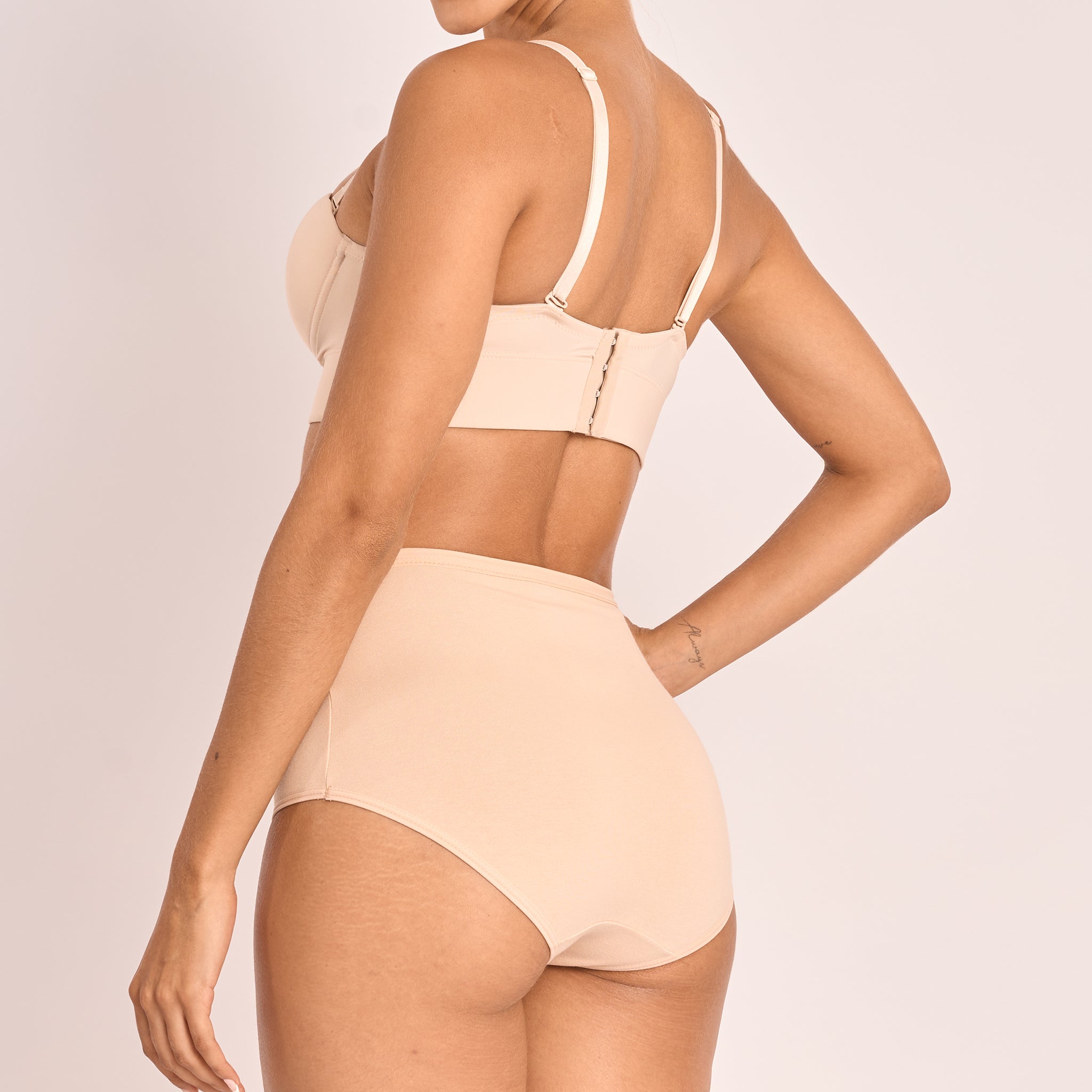 P3-11069B - Pack x3 Panties Clasicos Tonos Basicos