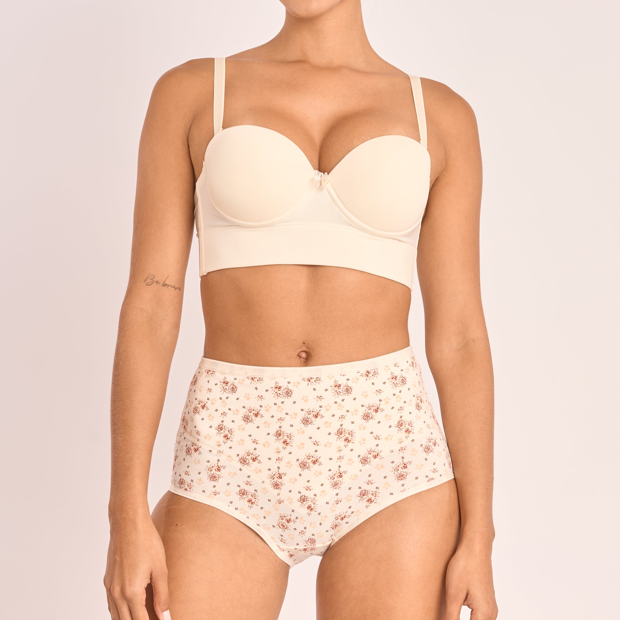 P3-7000.31 - Pack x3 Panties Clasicos Floral Tonos Pasteles